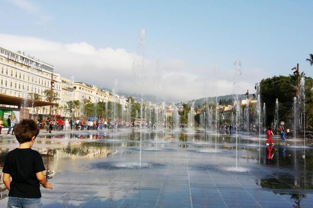 Spacious 3 Bedroom Flat Nice Center - Magnificent View-Parking Екстериор снимка
