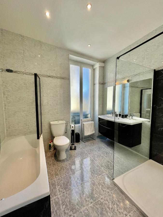 Spacious 3 Bedroom Flat Nice Center - Magnificent View-Parking Екстериор снимка