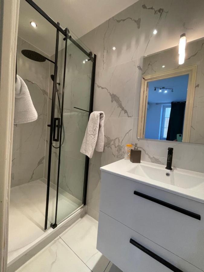 Spacious 3 Bedroom Flat Nice Center - Magnificent View-Parking Екстериор снимка