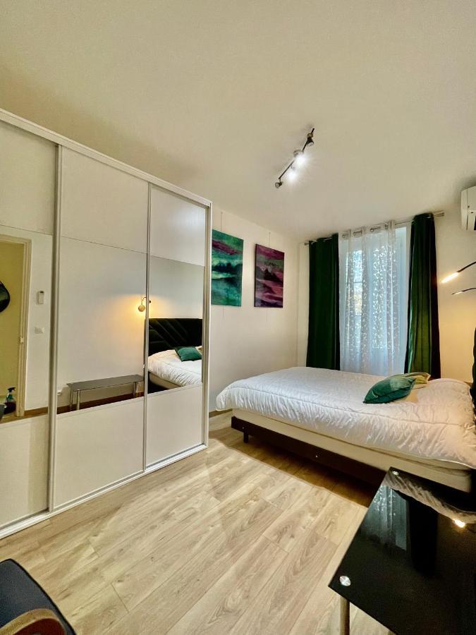 Spacious 3 Bedroom Flat Nice Center - Magnificent View-Parking Екстериор снимка
